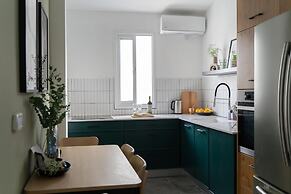 Carmel Beach House by Berry Stays