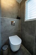 Carmel Beach House by Berry Stays