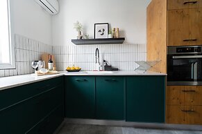 Carmel Beach House by Berry Stays