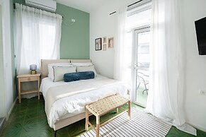 Carmel Beach House by Berry Stays