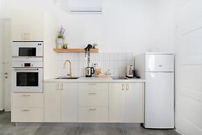 Carmel Beach House by Berry Stays