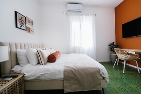 Carmel Beach House by Berry Stays