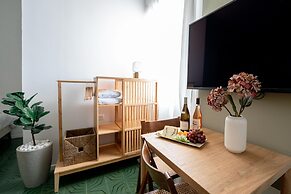 Carmel Beach House by Berry Stays