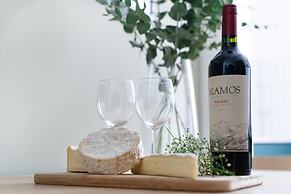 Carmel Beach House by Berry Stays