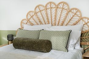 Carmel Beach House by Berry Stays