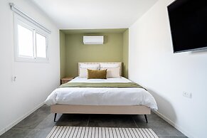 Carmel Beach House by Berry Stays