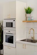 Carmel Beach House by Berry Stays