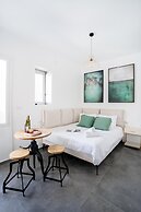 Carmel Beach House by Berry Stays