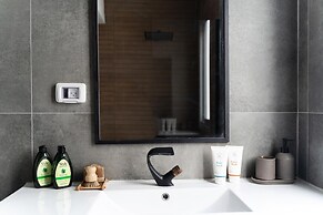 Carmel Beach House by Berry Stays