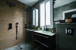 Carmel Beach House by Berry Stays