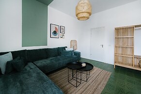 Carmel Beach House by Berry Stays