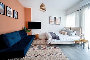 Carmel Beach House by Berry Stays