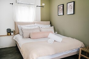 Carmel Beach House by Berry Stays