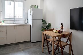 Carmel Beach House by Berry Stays