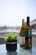 Carmel Beach House by Berry Stays