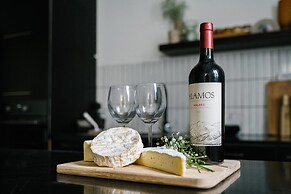 Carmel Beach House by Berry Stays