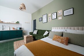 Carmel Beach House by Berry Stays