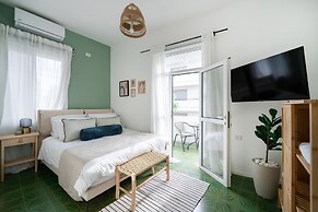 Carmel Beach House by Berry Stays