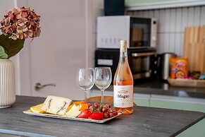 Carmel Beach House by Berry Stays