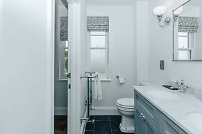 Woodvale Retreat - Sleeps 10