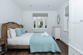 Woodvale Retreat - Sleeps 10
