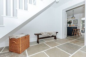 Woodvale Retreat - Sleeps 10