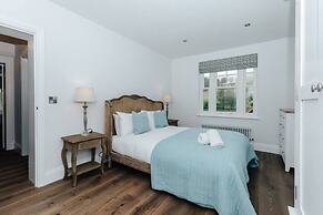 Woodvale Retreat - Sleeps 10