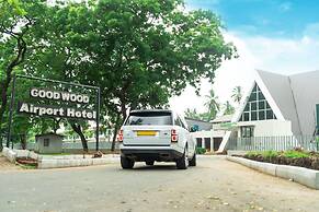 GOOD WOOD AIRPORT HOTEL