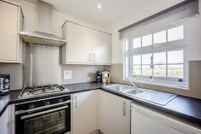 Impeccable 2-bed Apartment in Carlisle