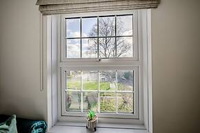 Impeccable 2-bed Apartment in Carlisle