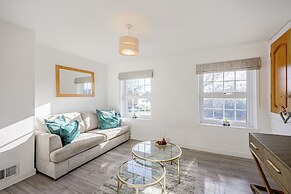 Impeccable 2-bed Apartment in Carlisle