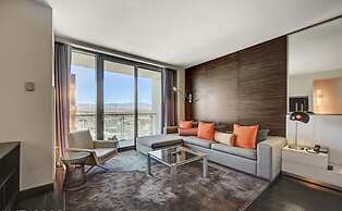 Palms Place Vacation Suites Collection