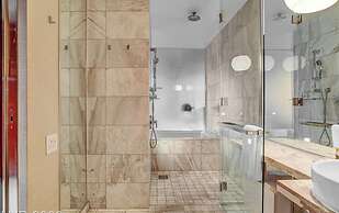 Palms Place Vacation Suites Collection
