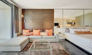 Palms Place Vacation Suites Collection
