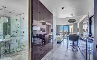 Palms Place Vacation Suites Collection