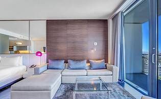 Palms Place Vacation Suites Collection