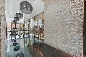 Palms Place Vacation Suites Collection