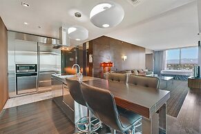 Palms Place Vacation Suites Collection
