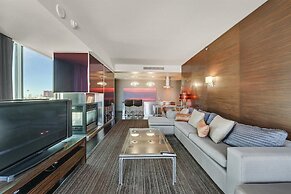 Palms Place Vacation Suites Collection