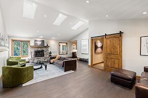 Golden Park City Getaway