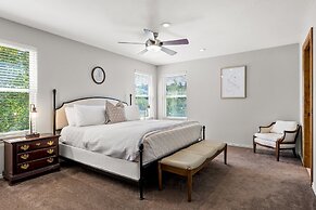 Golden Park City Getaway