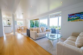 Palm Ridge - near Onetangi & Palm Beach