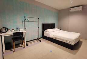 OYO HOME 90667 Chen Room Bs