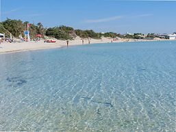 Villa With Climate, Wi-fi and Private Parking