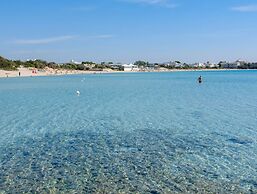 Villa With Climate, Wi-fi and Private Parking