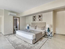 Sanders Crystal - Great 1-bdr Apt w City View