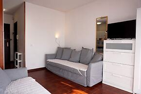 Bright Studio for 4 Guests With Swimming Pool