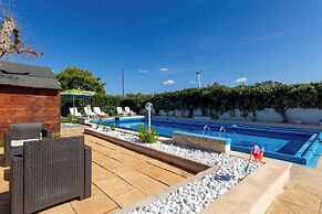 Studio With Swimming Pool in Porto Cesareo Torre Squillace