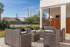 Studio With Swimming Pool in Porto Cesareo Torre Squillace