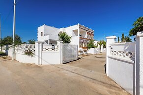 Studio With Swimming Pool in Porto Cesareo Torre Squillace